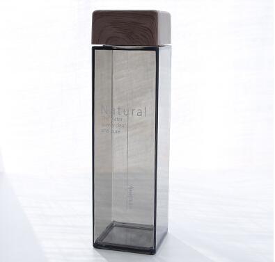 Square Shape With Wood Grain