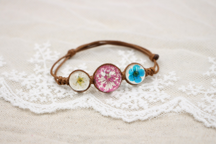 Gypsophila Dried Flower Bracelet