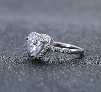 Hot love female ring fashion heart ring