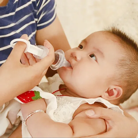 Baby Syringe Medicine Feeder Infant Pacifier Type
