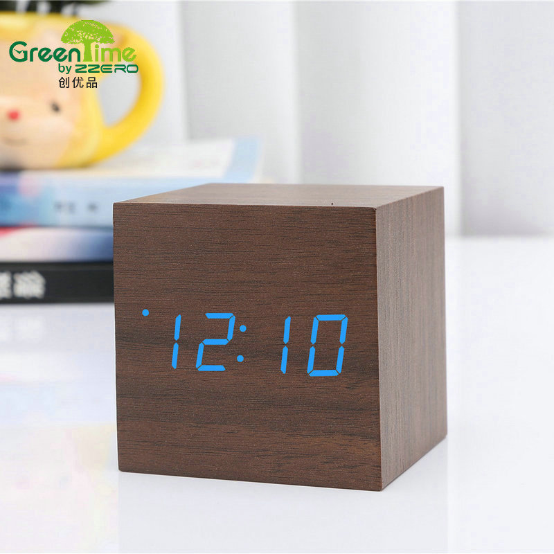 Minimalist Cube shaped sound-sensitive wooden digital clock with temperature display - Image 13