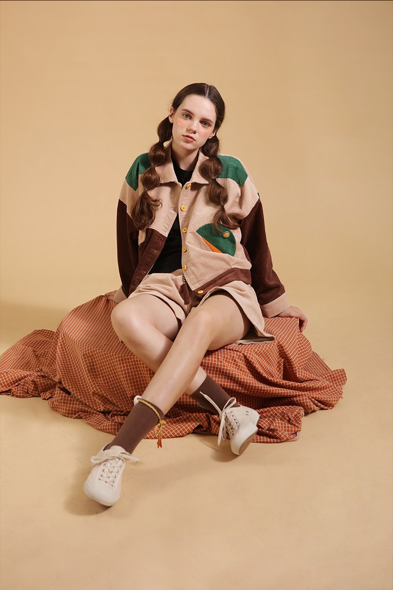 Japanese retro stitching contrast color loose doll collar corduroy jacket female short coat college wind chic top