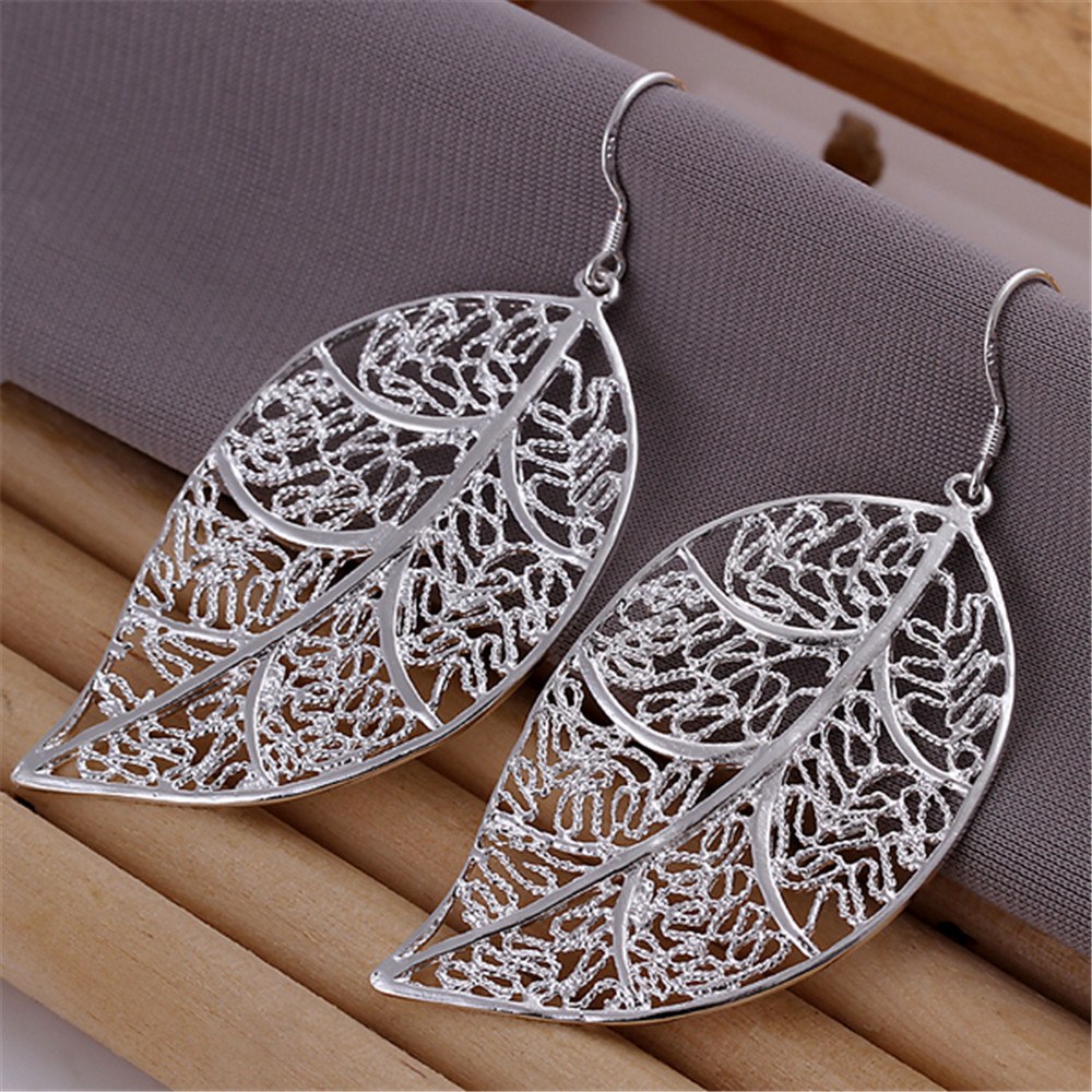 Magical Leaf Earrings White Gold Plated
