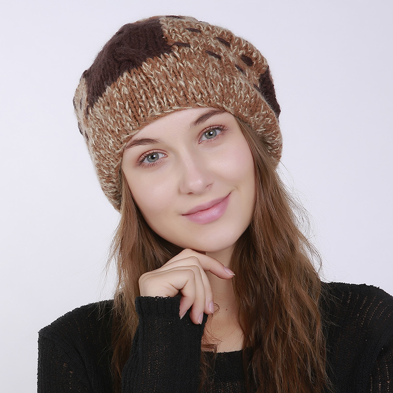 Women Patch Pleated Acrylic Stuffed Hand-woven Knit Thick Folds Warm Outdoor Wool Cute Hair Ball Hat
