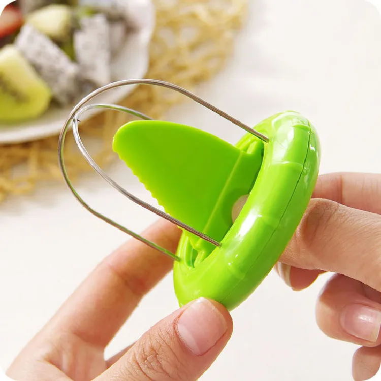 Mini Fruit Kiwi Cutter Peeler Slicer Kitchen Bar Supplies Gadgets Tools For Pitaya Vegetable Fruit Tools Shredders Slicers - Green