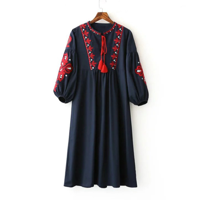 European and American Embroidered Lantern Sleeve Lace Dress