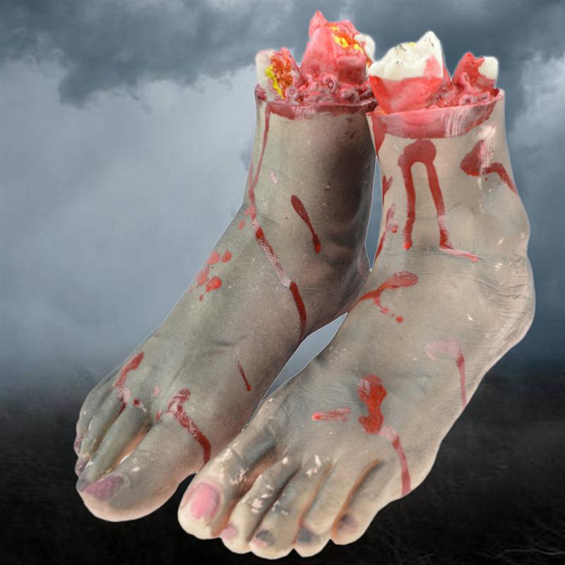Paire de pieds sanglants Halloween — déco d'extérieur et attrape-nigaud de jardin, effet horreur, en plastique, à planter dans le sol 1