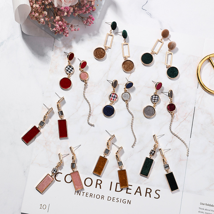 Autumn and winter flannel lattice geometric asymmetric earrings temperament simple round square tassel long earrings