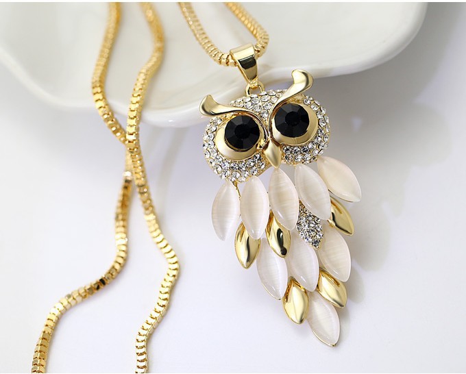 Owl sweater chain female models European and American necklace