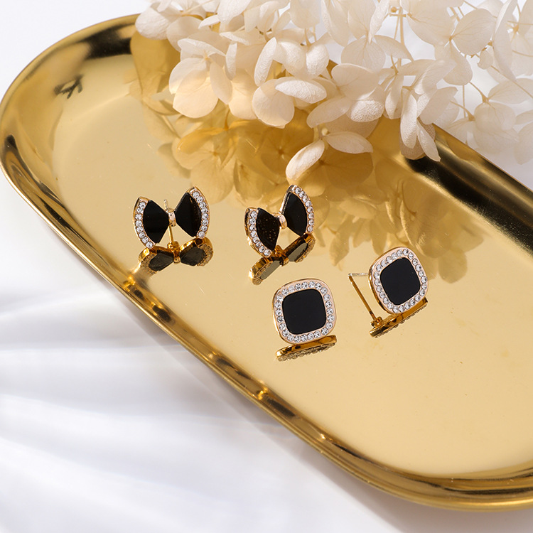Bow-studded square geometric stud earrings simple black acrylic earrings
