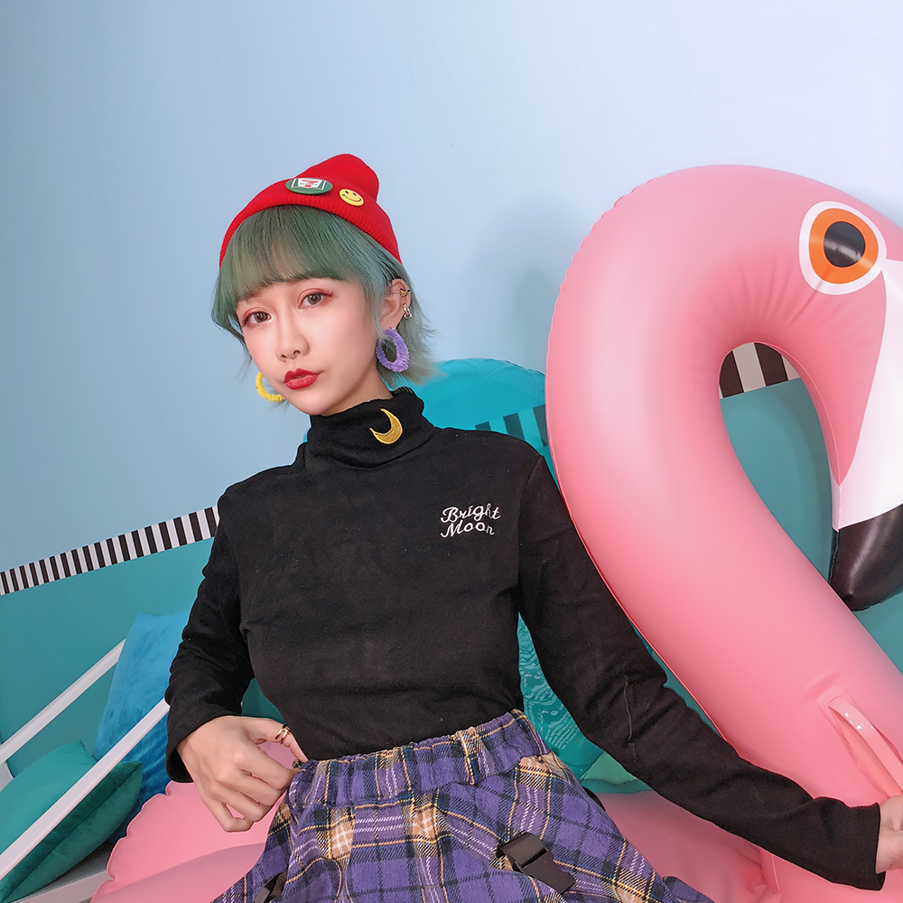 Girl Heart Moon Embroidery Soft Girl Senior Autumn Winter Long Sleeve Top