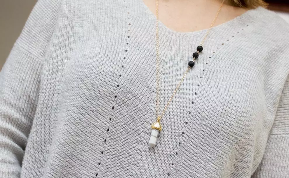 European and American foreign trade cross-border new products Lava volcanic stone necklace Amethyst hexagonal column pendant long necklace