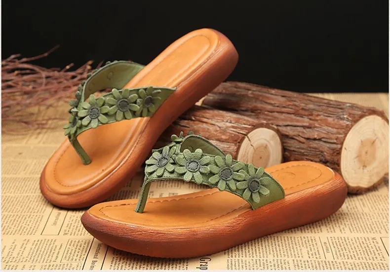 Ethnic style flowers flat leather flip flops female Mori girl sweets sandals and slippers - Green