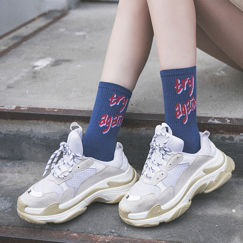 autumn and winter new tide socks female sports socks letter skateboard socks college wind cotton deodorant baseball socks