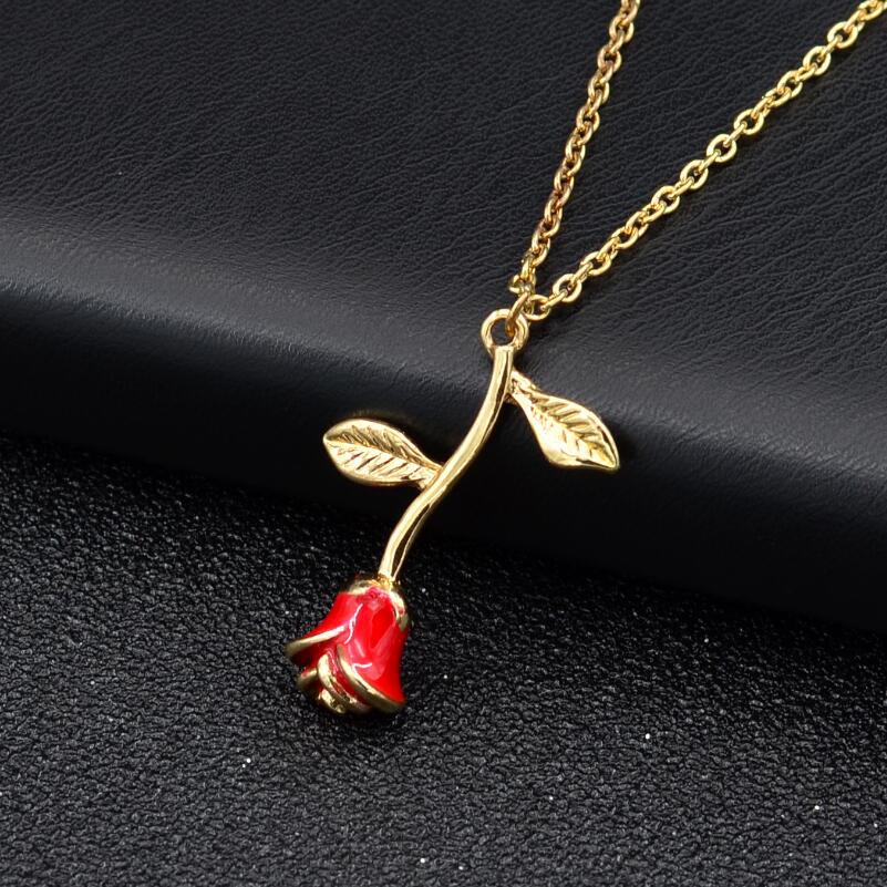 Red flower bud rose necklace female cute plant flower pendant jewelry