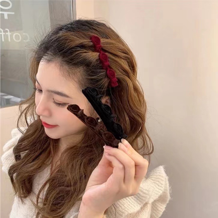 Netflix Hundreds Of Bangs Side Clips