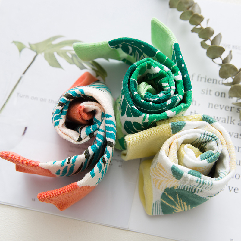 Current tube socks, plant flowers, men's and women's socks