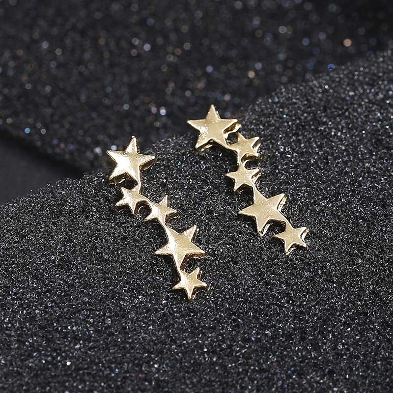 Korean version of the sleek minimalist new star earrings beautiful creative ear bone clip ear studs