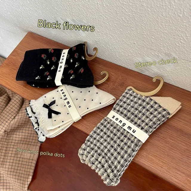 Stereo Bow Socks Women's Mid Tube Stockings Three Dimensional Plaid - Shop at LoveMi