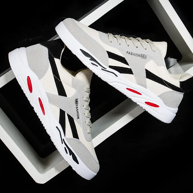 New Spring Men's Shoes Korean Version of the Trend