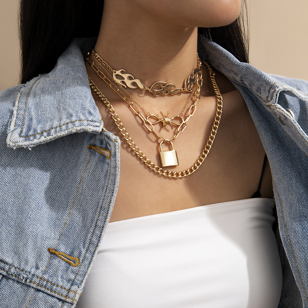 Fire Cloud Necklace Fashion All-match Lock Shape Butterfly Necklace