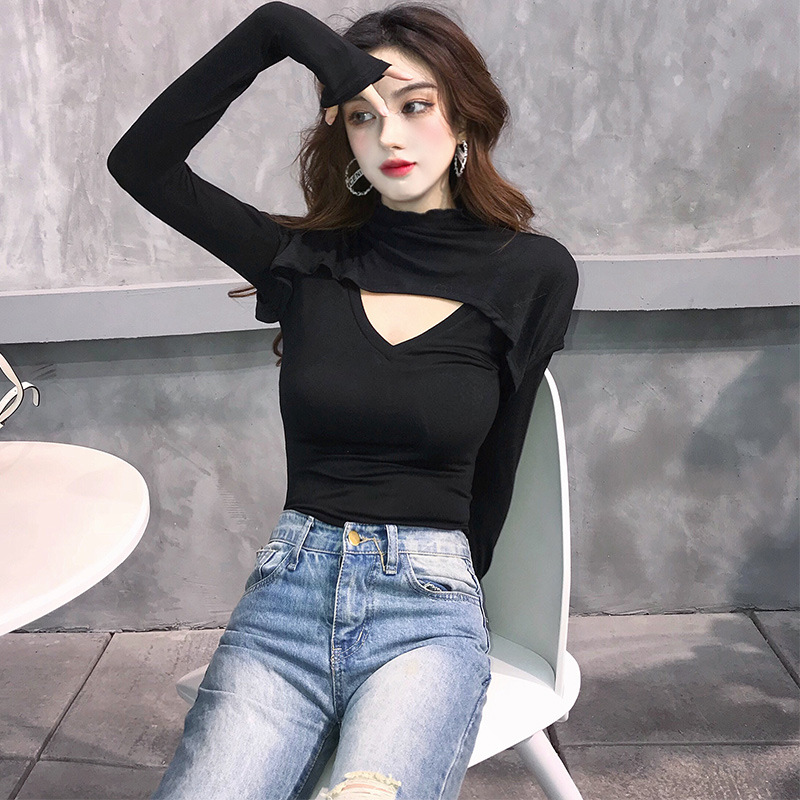 autumn new Korean version of the Hong Kong-style long-sleeved round neck hollowed out fake two-piece sweater women's shirt tide