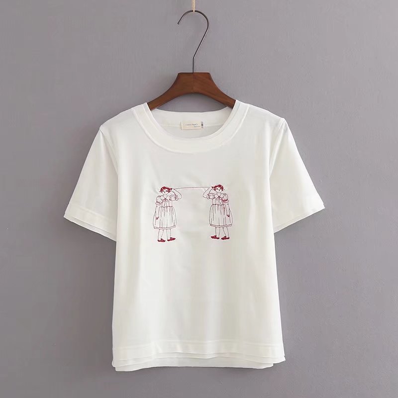 Summer white girl embroidery raw short T
