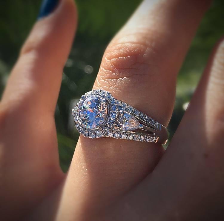 Wish cross-border fashion ring Europe and the United States hot sale zircon jewelry plated platinum jewelry hand jewelry factory direct sales