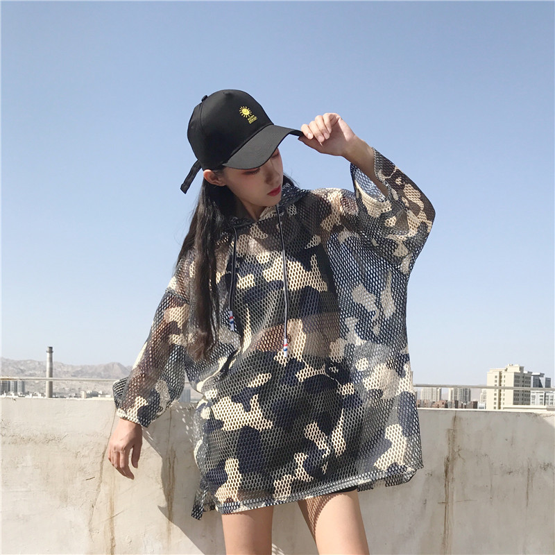 summer loaded Harajuku hollow camouflage hooded seven-point short-sleeved sunscreen clothing student loose bf sunscreen T-shirt female