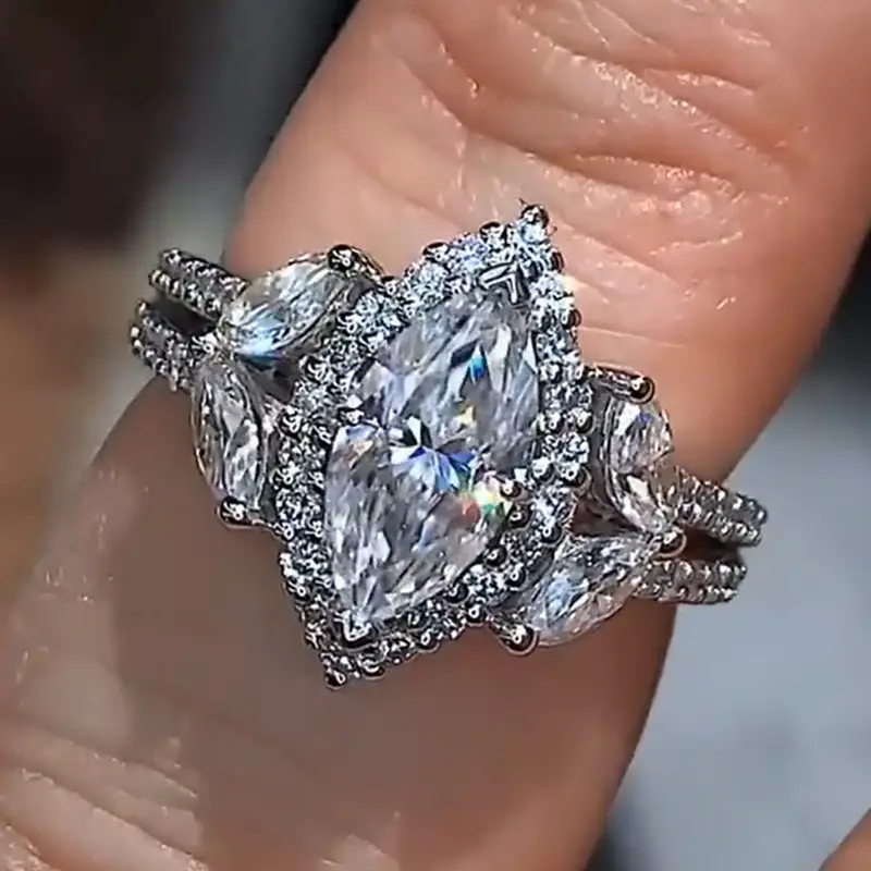 2021wish explosion ring inlaid with horse eye zircon diamond ring European and American fashion ladies wedding ring