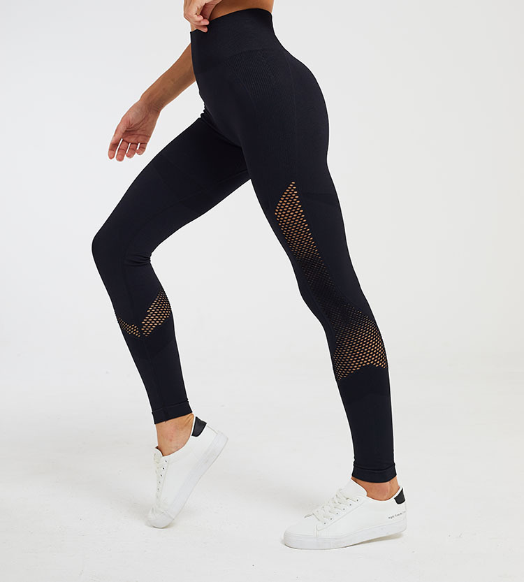 Seamless Crescent Hollow Fitness Trousers, picture 5 of 6