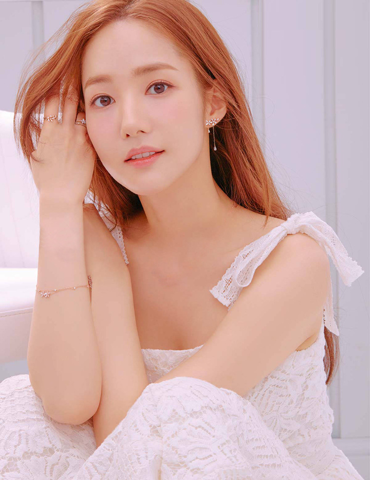 Leaf zircon tassels, hanging earrings, female earrings, silver needles