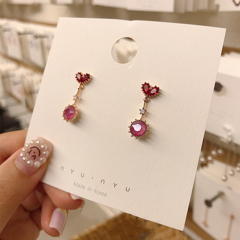 New Korea Dongdaemun New Year Red Love Round Diamond Decorative Crystal Silver Needle Earrings Female Earrings Stud Earrings