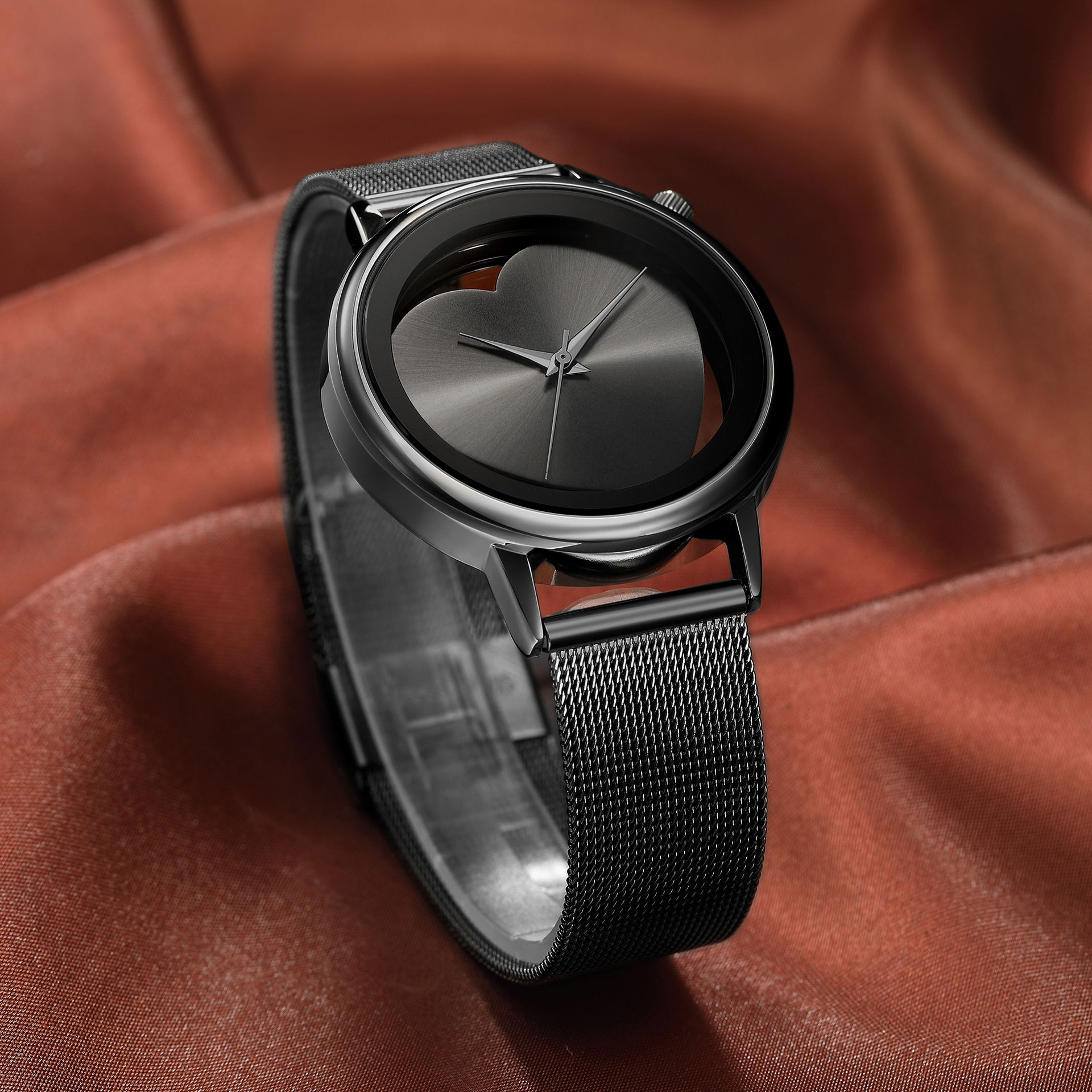 Женские часы полый женский стол