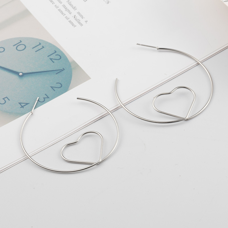 Exaggerated geometric love pendant big earrings