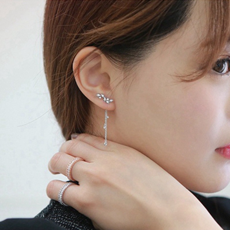 Leaf tassel earrings