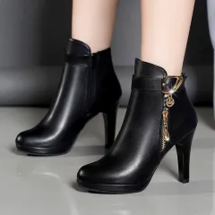 Womens Autumn Leather Boots - Black - View 1