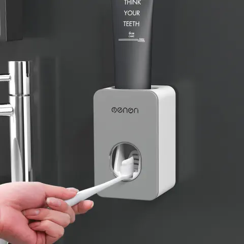 Automatic Toothpaste Set Wall Hanging Punch-free Toothbrush Rack