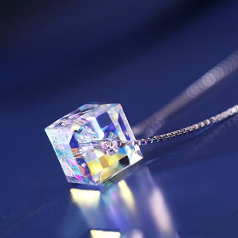 Aurora sugar cube necklace ladies Austrian crystal pendant European and American cross-border explosive accessoriesr