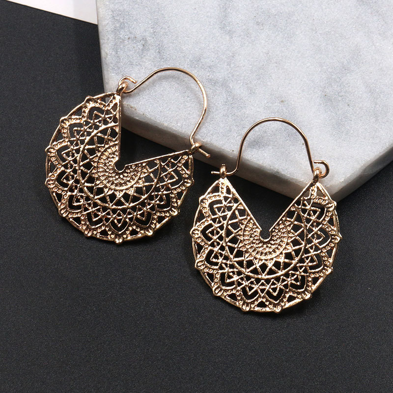 Carved flower petals earrings