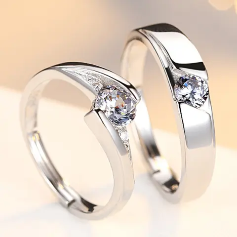 Simulation Diamond Ring Couple Rings a Pair of Live