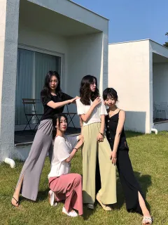 Wide leg pants - Raspberry Powder - View 1