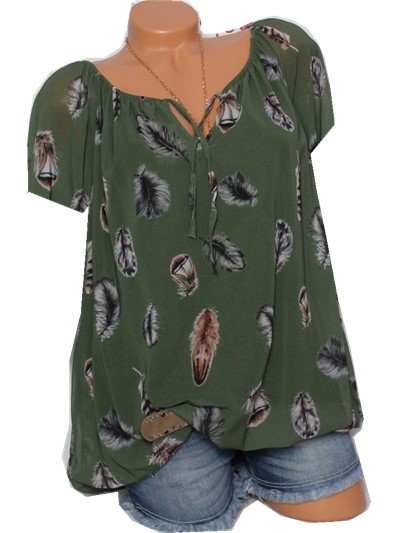 Feather printed V-neck shirt