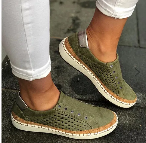 Hollow hole sneakers - Green