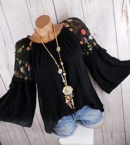 Splicing mesh embroidery shirt