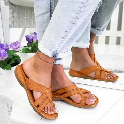 Flat toe sandals - Brown