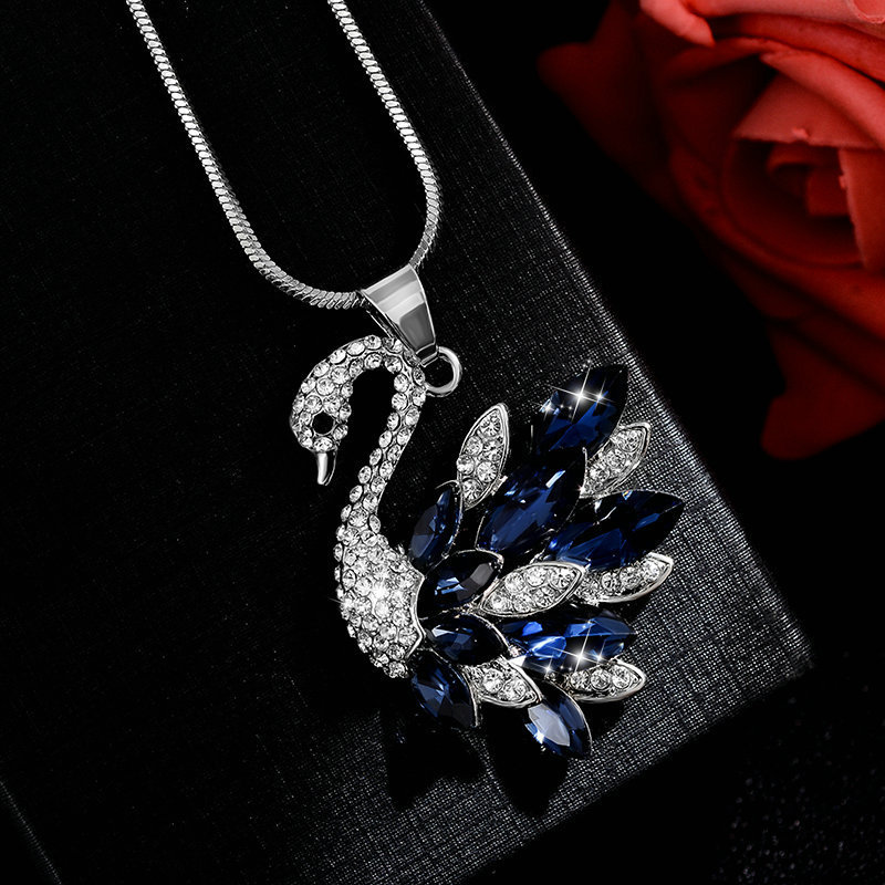 Little swan simple long necklace