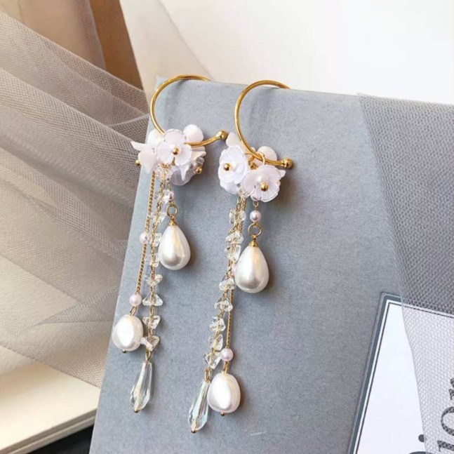 Baroque shell flower earrings