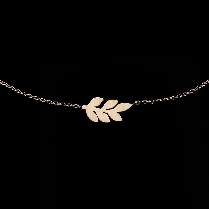 Women's fashion bracelet