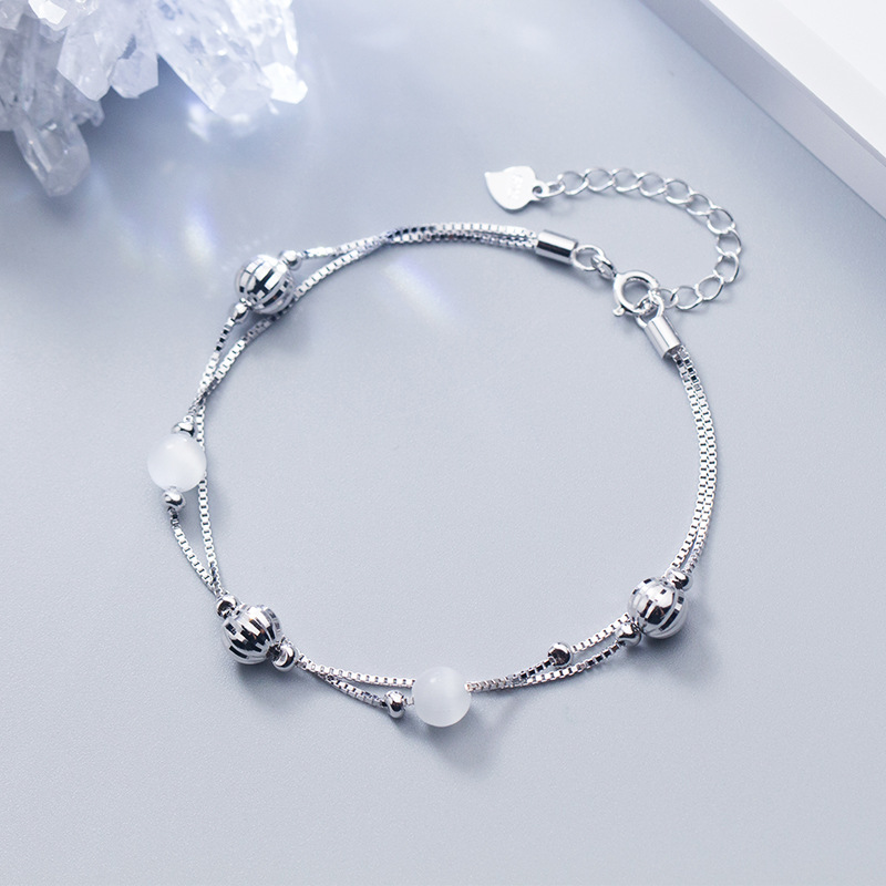 Beaded cross bracelet